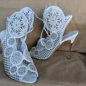 Nicholas Kirkwood | 4.5" Leather Laser Cut Sandels